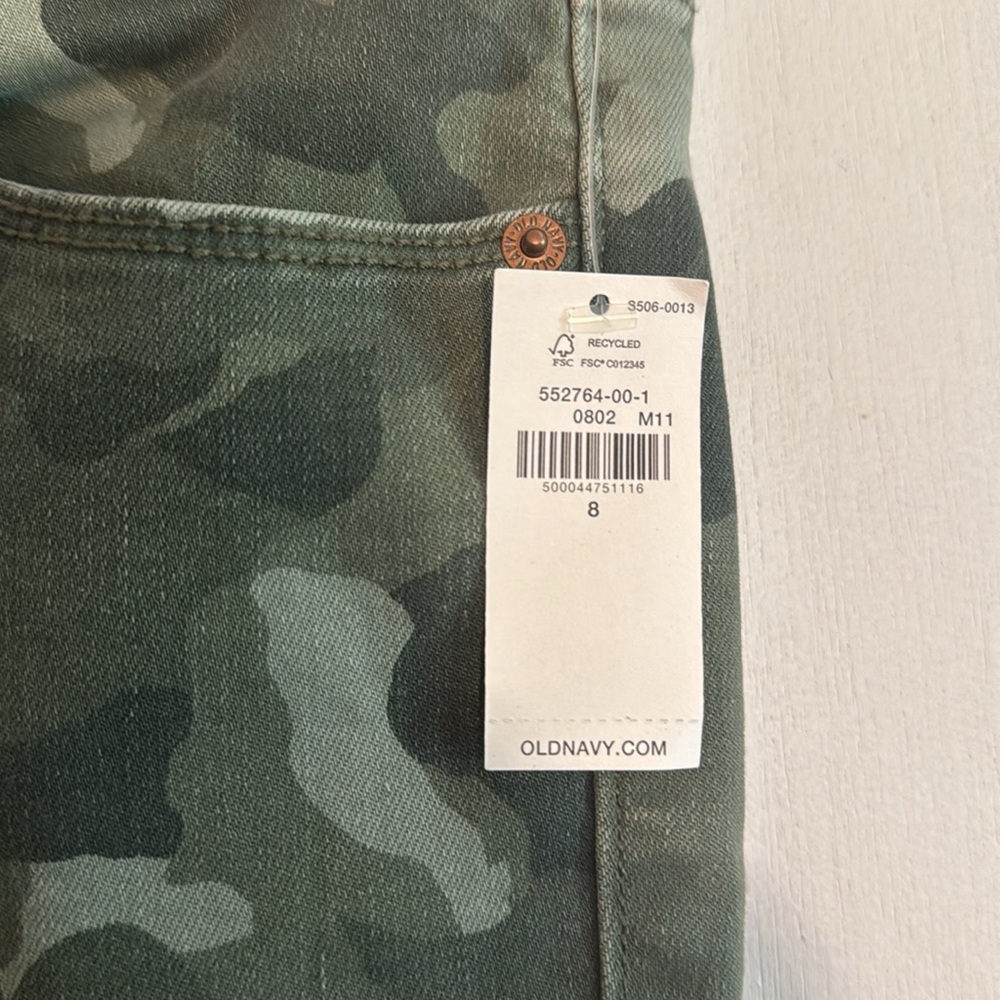 Camo pants great lightweight summer pants BN with tags Old Navy rockstar - Picture 4 of 8
